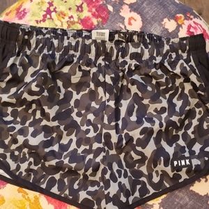 NWOT VS PINK shorts